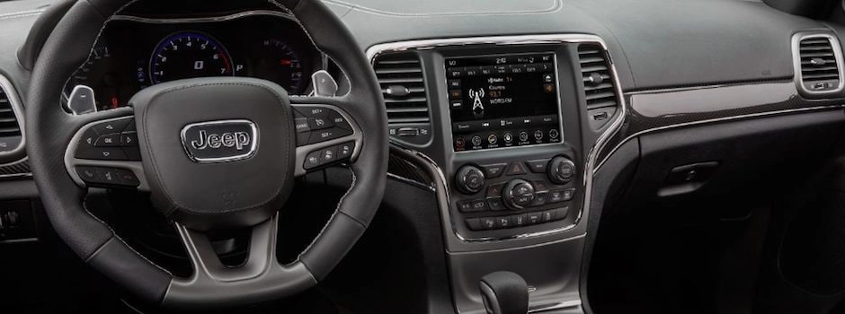 Jeep Uconnect® Infotainment System for Joliet, IL Drivers