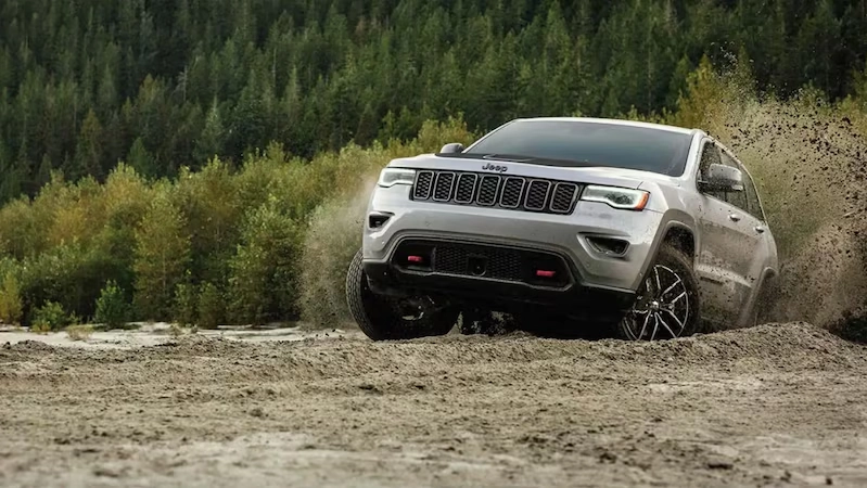 Jeep Grand Cherokee Hub | Morris, IL image