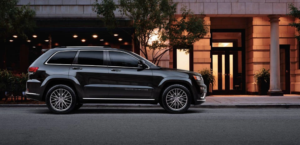 A black 2018 Jeep Grand Cherokee